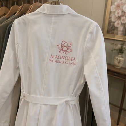 Women's Tailored Lab Coat